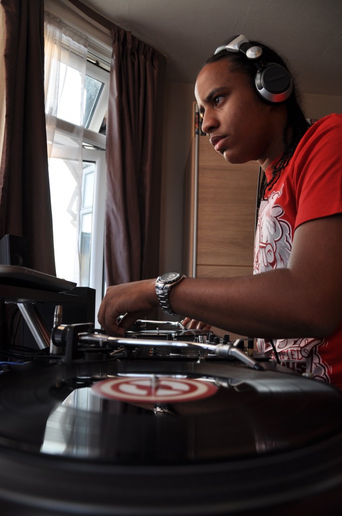 03 -  Hark1karan - DJ Dougie - Vinyl Interview - Living with Vinyl - July 2014 (13)