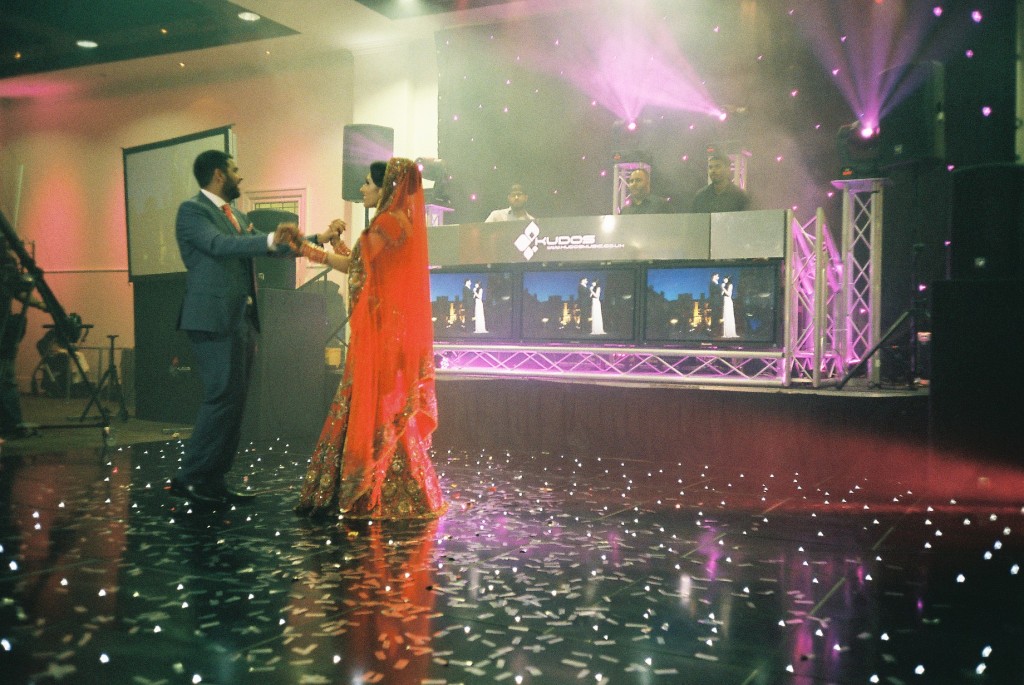 Hark1karan - Daily Life - Sikh Wedding - First Dance - Birmingham - July 2014