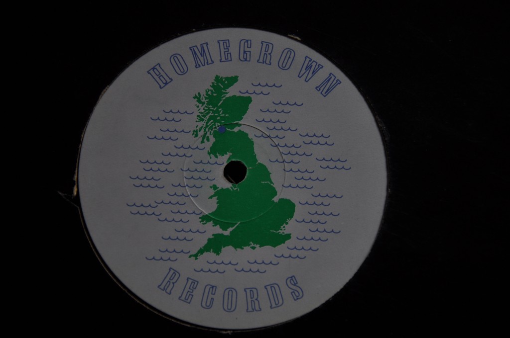 Smith & Brown homegrown records  Hark1karan - Dan Lively - Vinyl Interview - Living with Vinyl 
