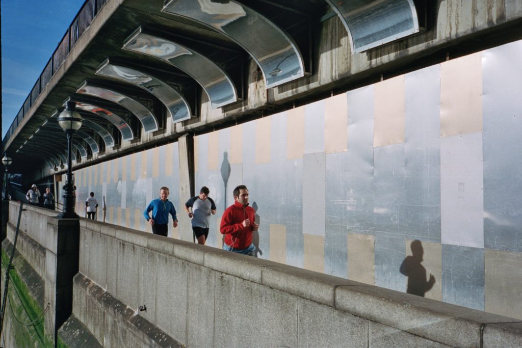 Blackfrairs Runners London  www.hark1karan.com - Daily Life London - Photography - Kodak Porta 400 - January 2017 (10) 