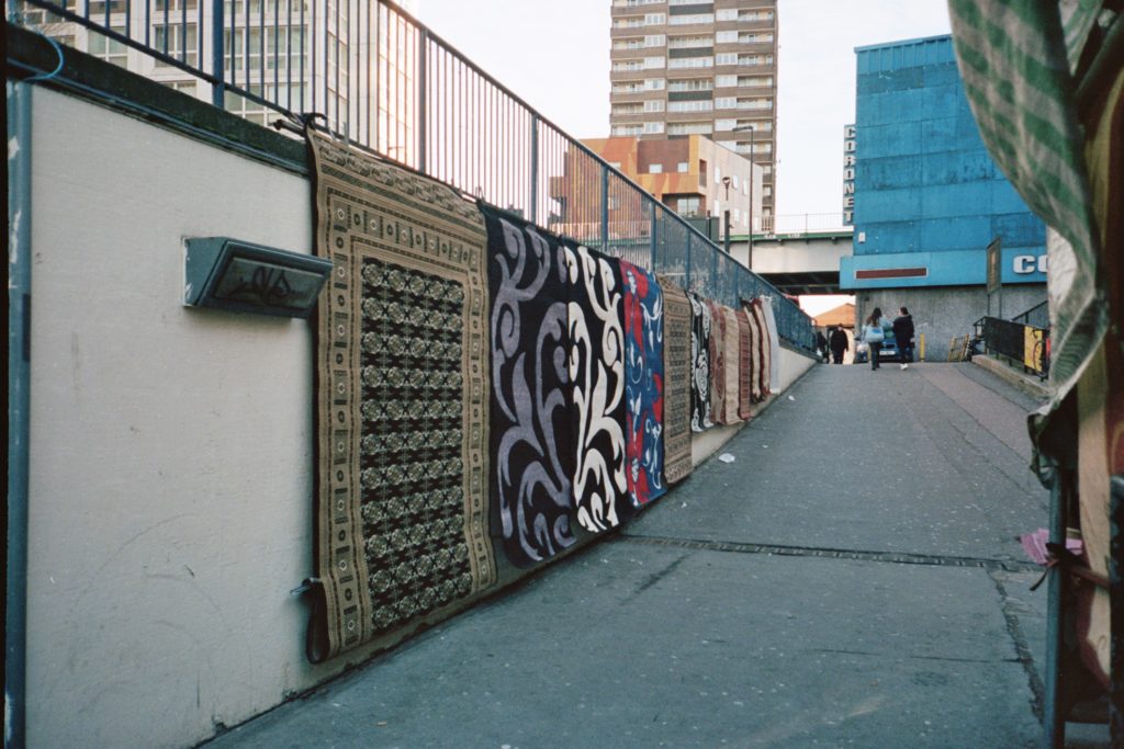 Elephant and Castle Market - www.hark1karan.com - Daily Life London - Photography - Kodak Porta 400 - January 2017